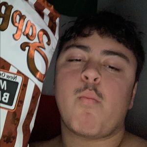 Meet your Posher, Christian